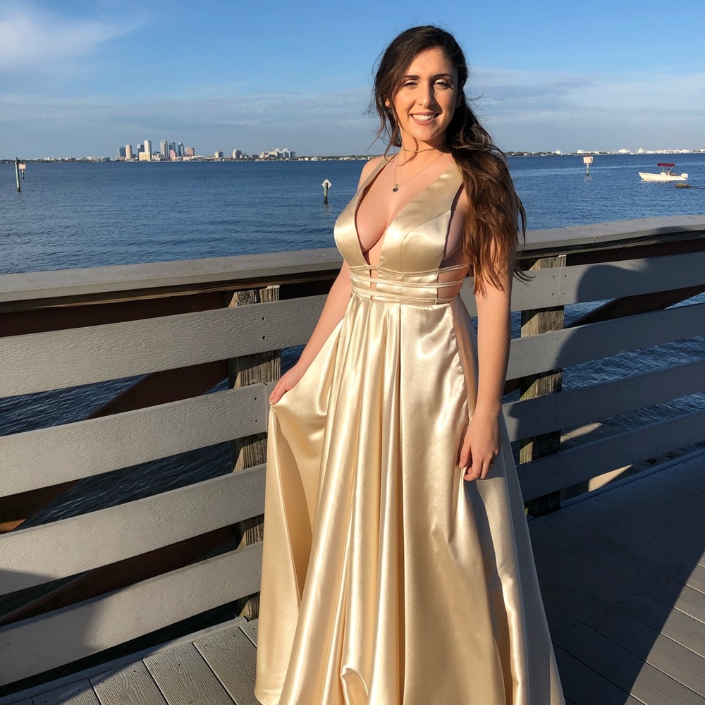 Prom dress
